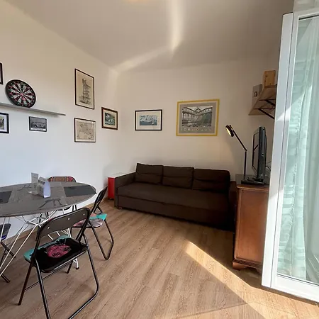 Casa San Marco - Reception Apartment Triest